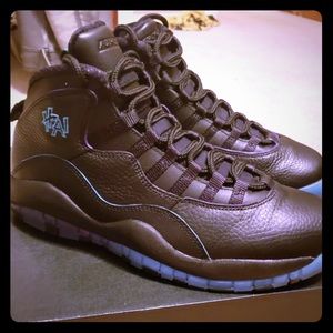 Nike air Jordan retro X size 9.5 Shanghai